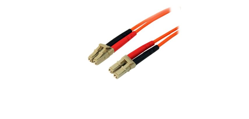 StarTech.com Câble patch à fibre optique duplex 50/125 multimode 15 m LC - LC