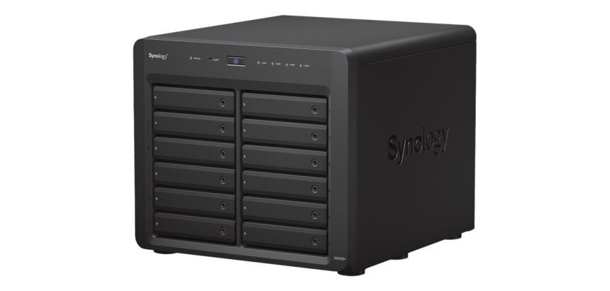 Synology DiskStation DS2422+ serveur de stockage NAS Tower Ryzen Embedded V1500B 4 Go DDR4 0 To DiskStation Manager Noir
