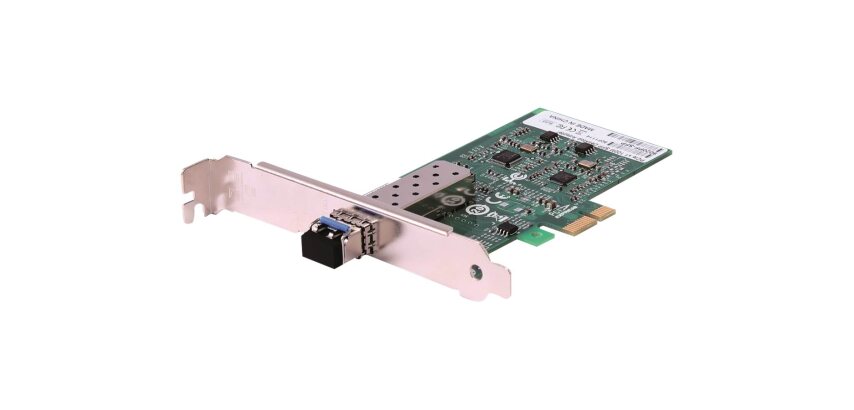 Uniformatic 60075 carte réseau Interne Fibre 1000 Mbit/s