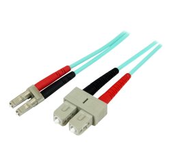 StarTech.com Câble Fibre Optique Multimode de 2m LC/UPC à SC/UPC OM3, Fibre Zipcord Full Duplex 50/125µm, Réseaux 100G, LOMMF/VCSEL, <0.3dB Faible Perte d'Insertion, Cordon Patch Fibre LSZH