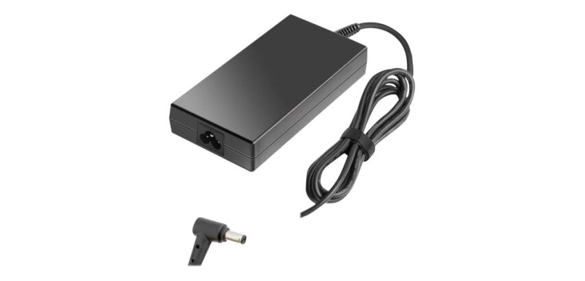 DLH DY-AI3956 adaptateur de puissance & onduleur Intérieure 230 W Noir