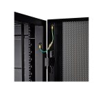 Tripp Lite Armoire rack pour serveur de profondeur standard SmartRack 42U avec portes et panneaux latéraux