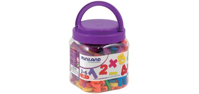 Jeu miniland lettres numéros magnétiques pot de 162 pièces