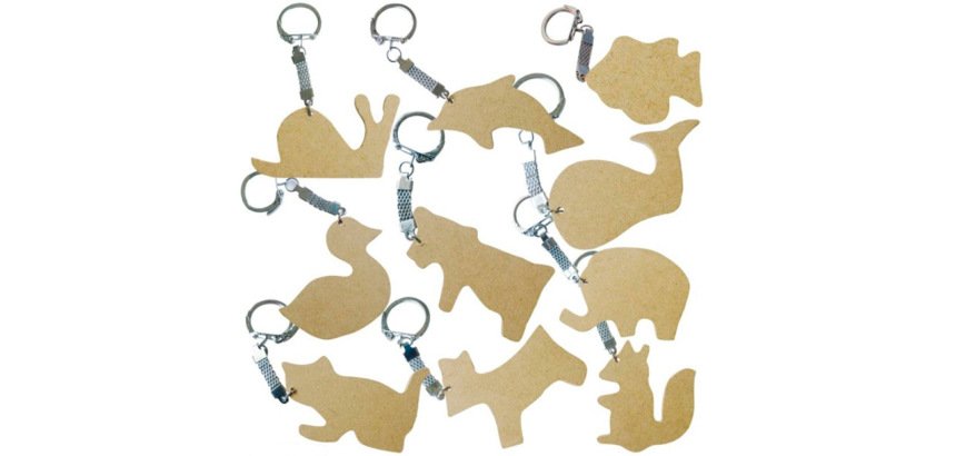 Porte-cles en bois a decorer assortiment differentes       formes 55x55mm lot 10 unites