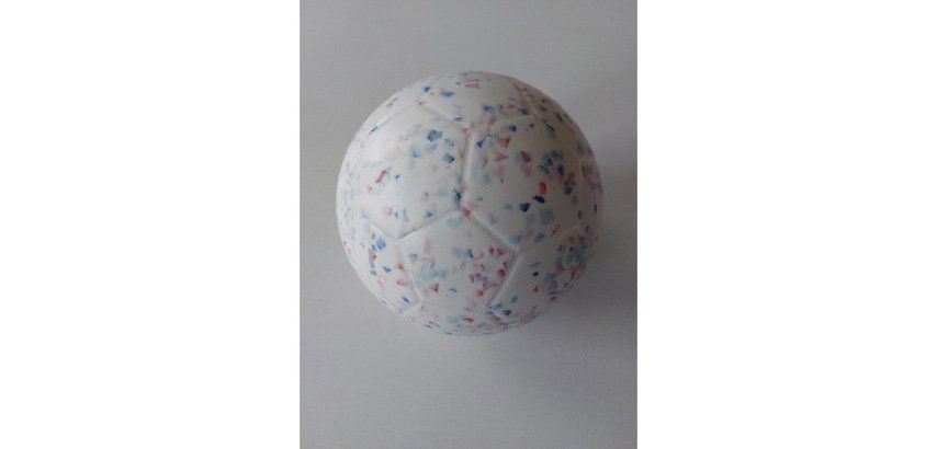 Ballon de football plastico rototech pvc semi souple      diametre 200mm 200g