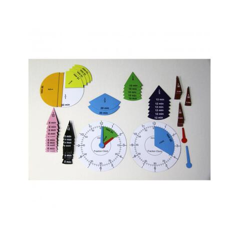 Apprentissage de l ehure et minutes wissner set horloge   et fractions 1 cadran et 63   fractions colorees et