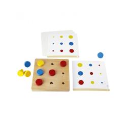 Jeu de manipulation vissacolor nathan 12 modeles