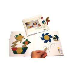 Geomosaic wissner fiches bonhommes avion bateau etc    21x21 cm 25 fiches