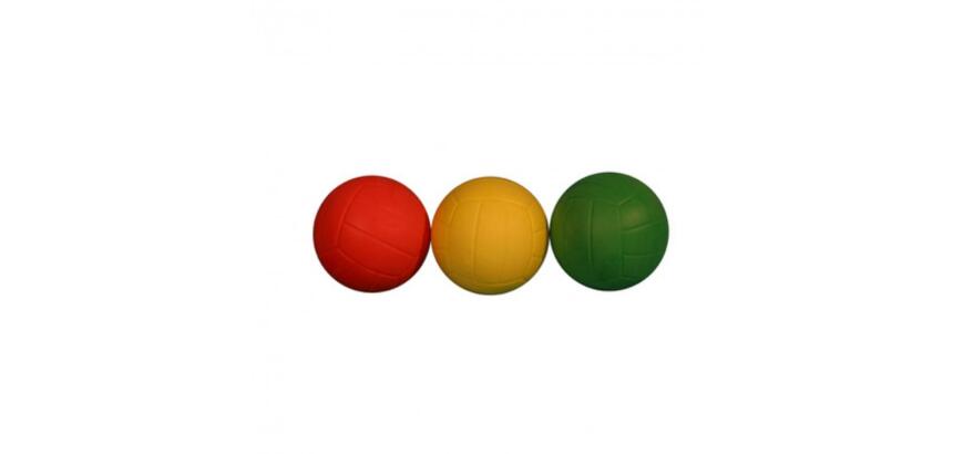 Balles d eveil firts loisirs balles en mousse haute        densiterebondissantes lot de  3 coloris assortis