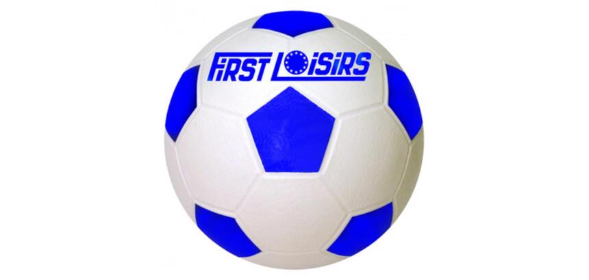 Ballon de football firts loisirs entrainement pvc 32   panneaux taille 5 20 cm 300g