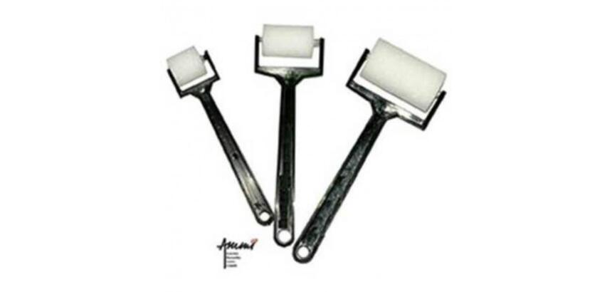 Rouleaux a peindre manche plastique lot de 3