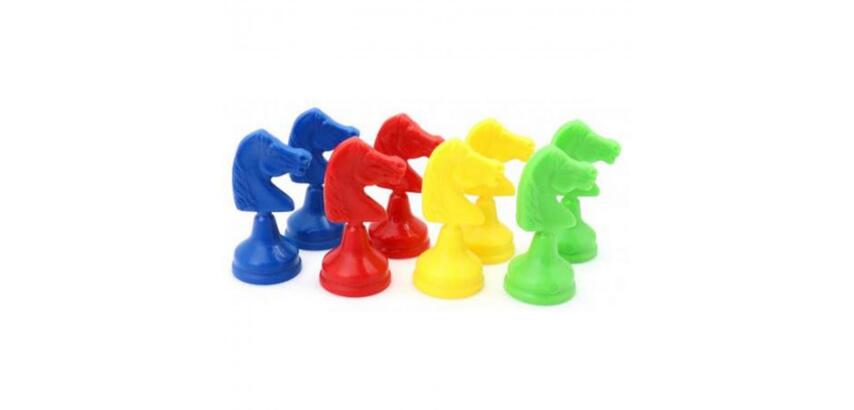 Jeu petits chevaux culture club 8 pieces 4 coloris       assortis