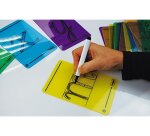 Carte lettres a tracer minuscules plastique          translucide lavable 160x90mm  26 unites + 1 feutre
