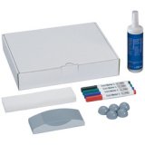 Kit d'accessoires pour tableau blanc, dans un carton