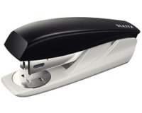 Grapadora de escritorio Leitz Nexxt 5501 - Grapas 24/6 y 26/6 - Capacidad para 25 hojas