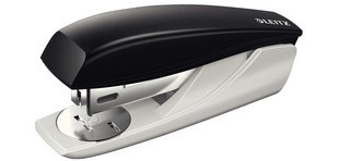 Grapadora de escritorio Leitz Nexxt 5501 - Grapas 24/6 y 26/6 - Capacidad para 25 hojas