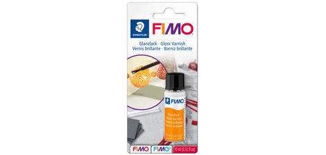 Vernis brillant, dans un flacon de 10 ml, pinceau dans