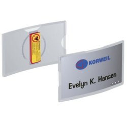 Badge KONVEX, avec aimant, 75 x 40 mm