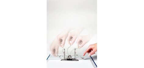 Classeur à levier cartonné Leitz marbré nuageux 180 dégrés A4 - Dos 5,9 cm noir