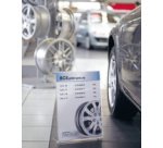 Présentoir de table, acrylique, A4 portrait, incliné