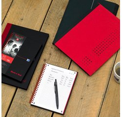 Cahier à spirale Black n' Red, format A4, quadrillé