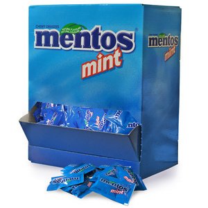 Bonbon Mints Duo, dans un présentoir en carton