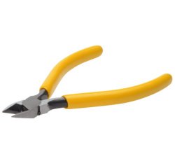 Pince coupante, surface tranchante