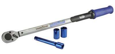 Clé dynamométrique, avec une poignée antidérapante