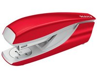 Agrafeuse Nexxt WOW 5502, dans un carton