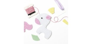 Felt 'Filzinies' Mini Sewing Kit 9 Pieces