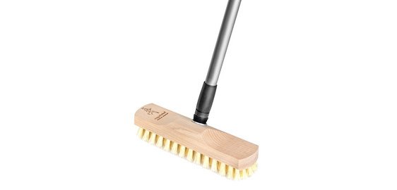 Brush with broom, wood, fiber brush
