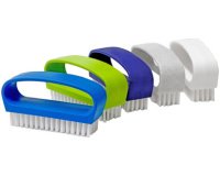 En_brosse a ongles avec poignee, en plastique
