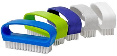 Brosse à ongles avec poignée, en plastique