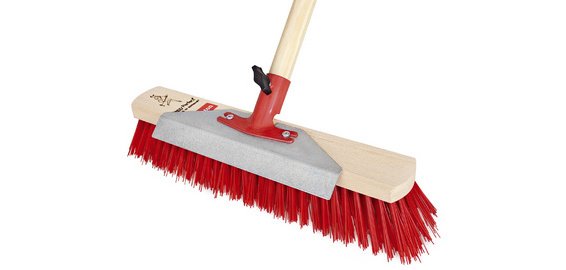 Balai de grattage avec un manche, élaston