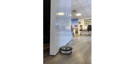 Butoir de porte, en acier, diamètre: 102 mm, argent