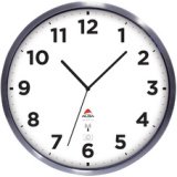 Horloge murale radiopilotée 'HOREXTRARC' blanc / argent