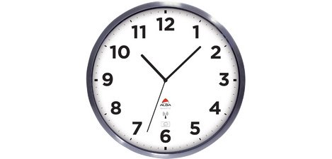 Horloge murale radiopilotée 'HOREXTRARC' blanc / argent
