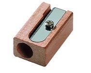 Taille-crayon, en bois, forme de bloc