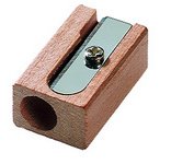 Taille-crayon, en bois, forme de bloc