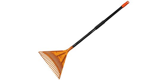 Leaf rake with metal handle, 22 tines
