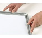 Vitrine d'intérieur Compact Click A3 cadre aluminium