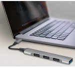 Slim Hub USB 3.2 Gen 1, 4 ports, boîtier aluminium