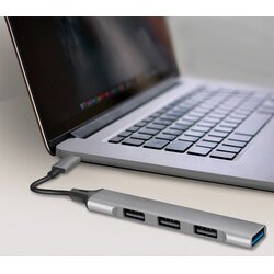 Slim Hub USB 3.2 Gen 1, 4 ports, boîtier aluminium