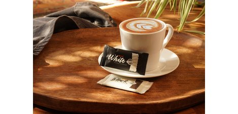 Biscuit fin Black & White - Carton de 200