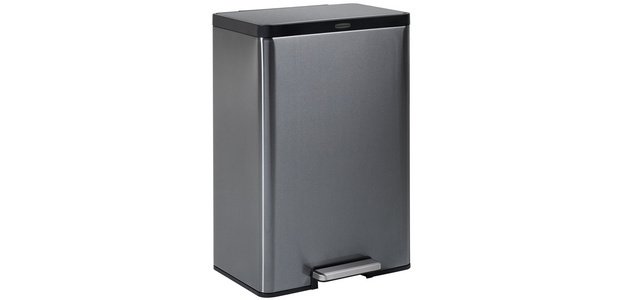 Elite Step-On Pedal Bin, 45 liters