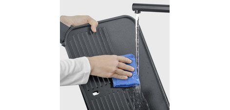 Electric barbecue PG 8598 with lid, black