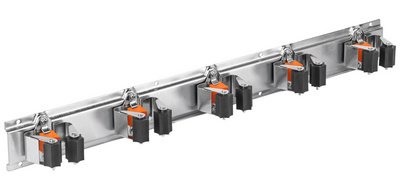 Porte-balais/outils, 5 logements, rail métallique