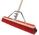 LEO MAIER Balai de salle avec manche 'Bulldozer', 600 mm