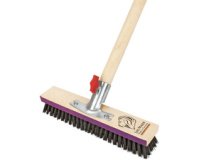 Borstel Peggy Perfect met houten steel breedte 290 mm