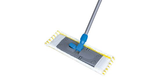 Mop with telescopic handle